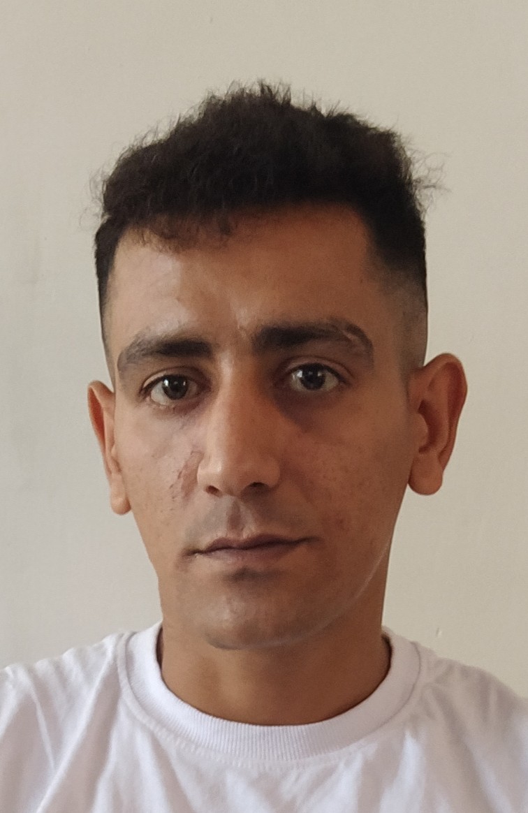 آقای&nbsp;درخشان